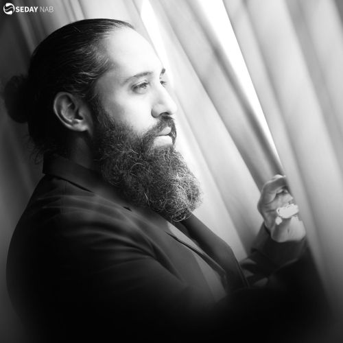 دانلود آهنگ جدید روزبه نعمت الهی به نام بنی آدم اعزای ایک دیگرند
